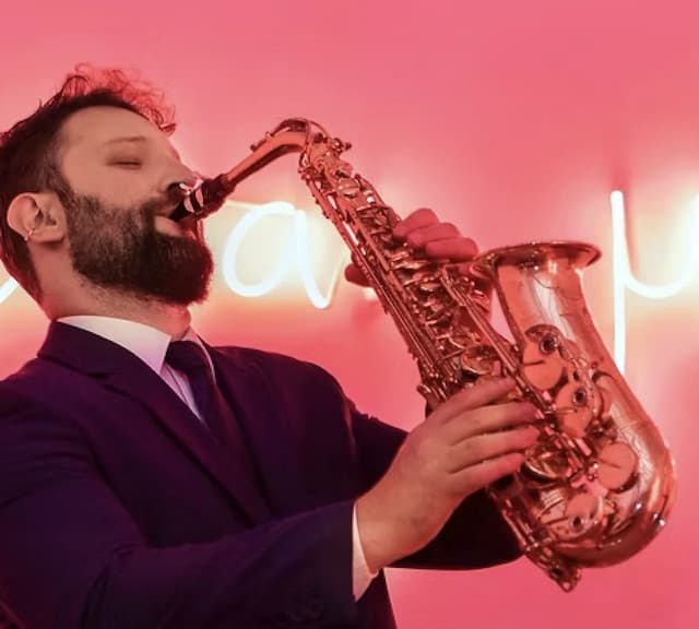 Sax - Robbie Polack